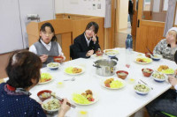 R8_2_16_食文化普及講座(食事の様子) (6)