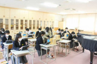 R7_12_10_１年音楽 (1)