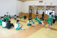 R8_2_24_坊ちゃん劇場ワークショップ(1･2年) (11)