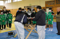 R8_2_27_しいたけ植菌_1年生 (5)